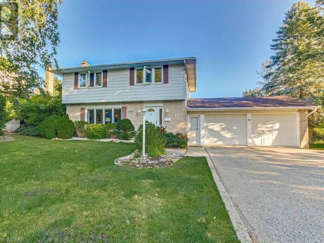 17 GARDINER Place Woodstock Ontario, N4S 8J1