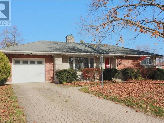 35 ALTADORE Crescent Woodstock Ontario, N4S 5G2