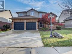 416 LAKEVIEW Drive Woodstock Ontario, N4T 1V3