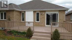 135 WESTON Drive | Tillsonburg Ontario | Slide Image Two