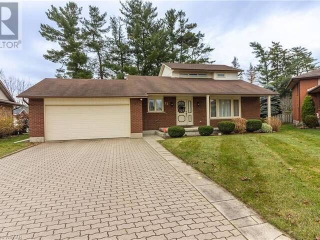 15 CLEAR VALLEY Drive Tillsonburg Ontario, N4G 4X9