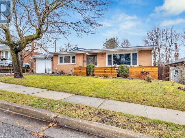 301 SOUTH Drive Simcoe Ontario, N3Y 1G9