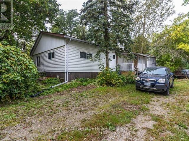 18 KITCHENER - 596101 59 Woodstock Ontario, N4S 7W1