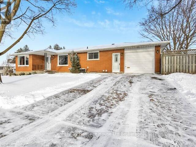 727 GLADSTONE DRIVE Woodstock Ontario, N4S 5T1