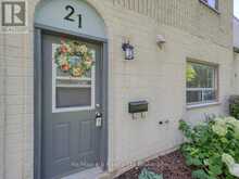 21 - 271 THAMES STREET N | Ingersoll Ontario | Slide Image Four