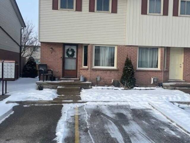 8 - 1093 NELLIS STREET Woodstock Ontario, N4T 1P5 - 3 Bedrooms Condo For Sale