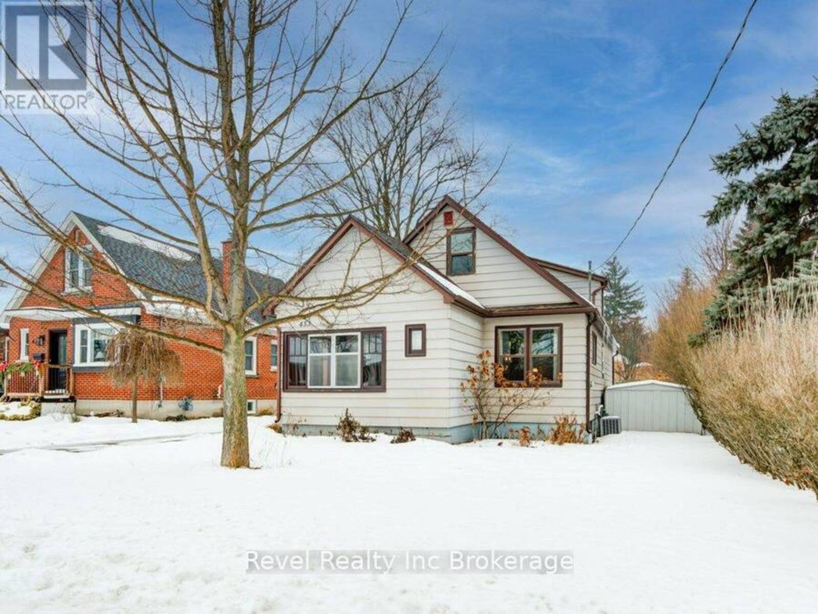 453 BRANT STREET, Woodstock, Ontario N4S 5J3