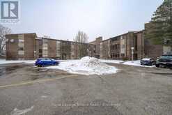 319 - 300 EVERGLADE CRESCENT W | London Ontario | Slide Image Two