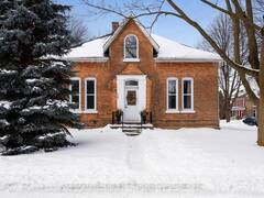 147 RIDDELL STREET Woodstock Ontario, N4S 6M6