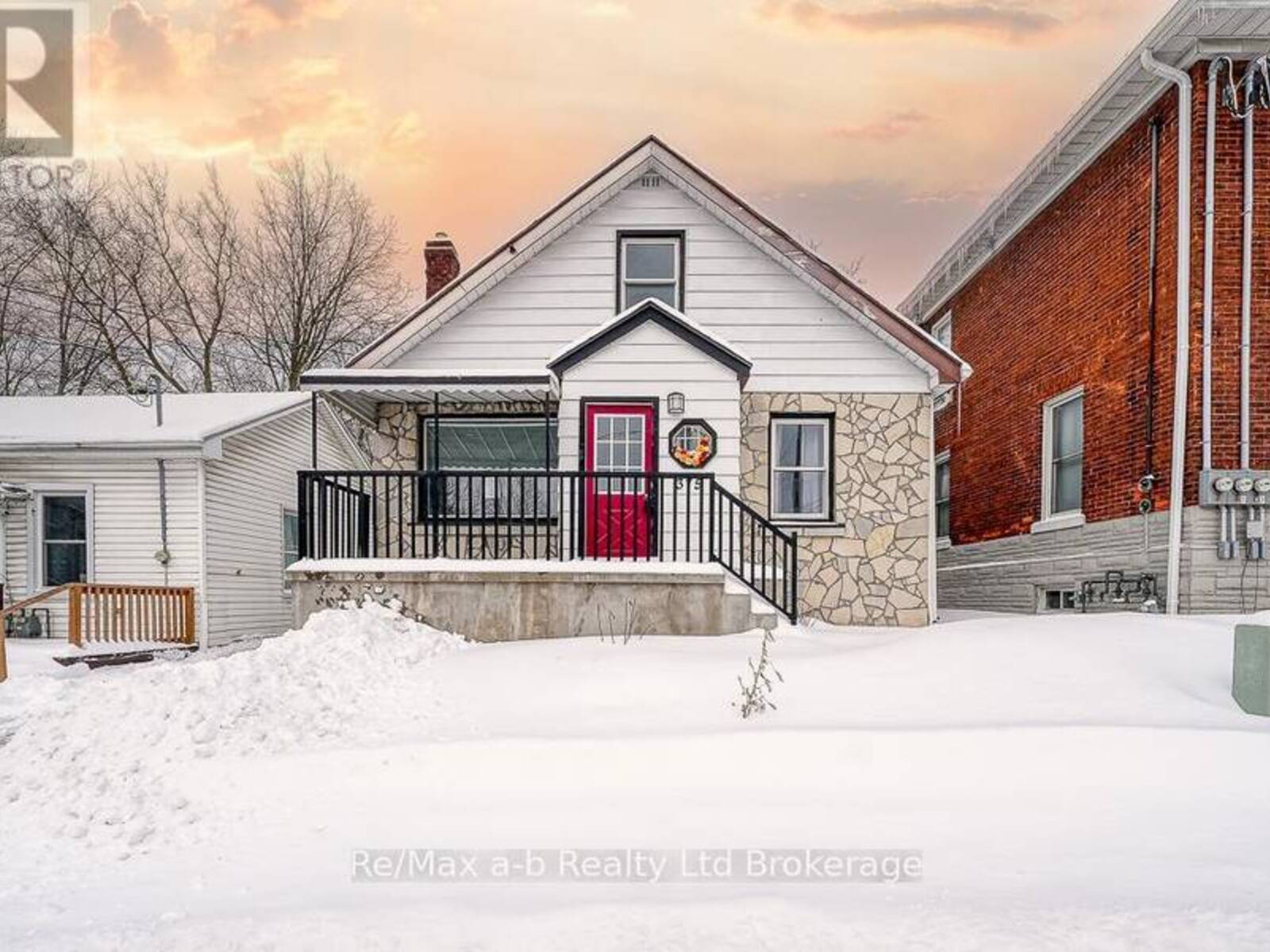 375 MAIN STREET, Woodstock, Ontario N4S 1T4