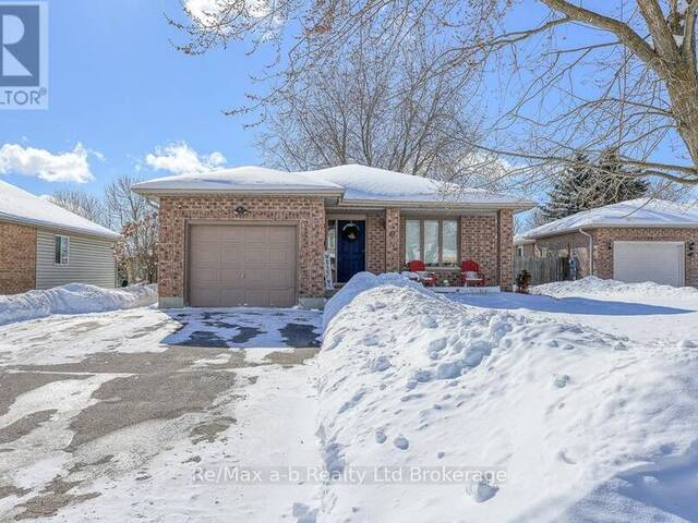 37 HILLSIDE ROAD Ingersoll Ontario, N5C 4B7 - 4 Bedrooms Home For Sale