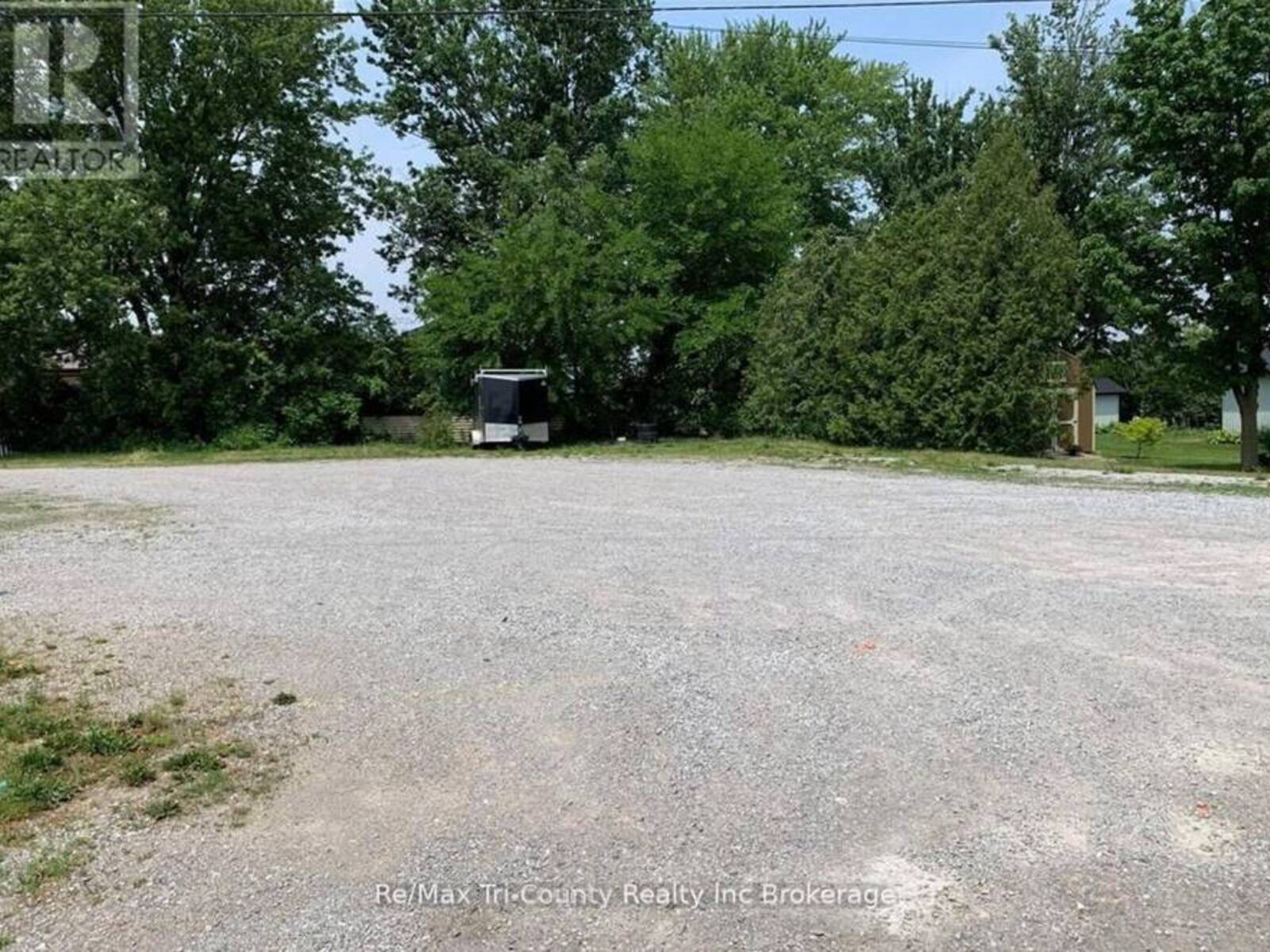 227 TALBOT STREET, Courtland, Ontario N0J 1E0