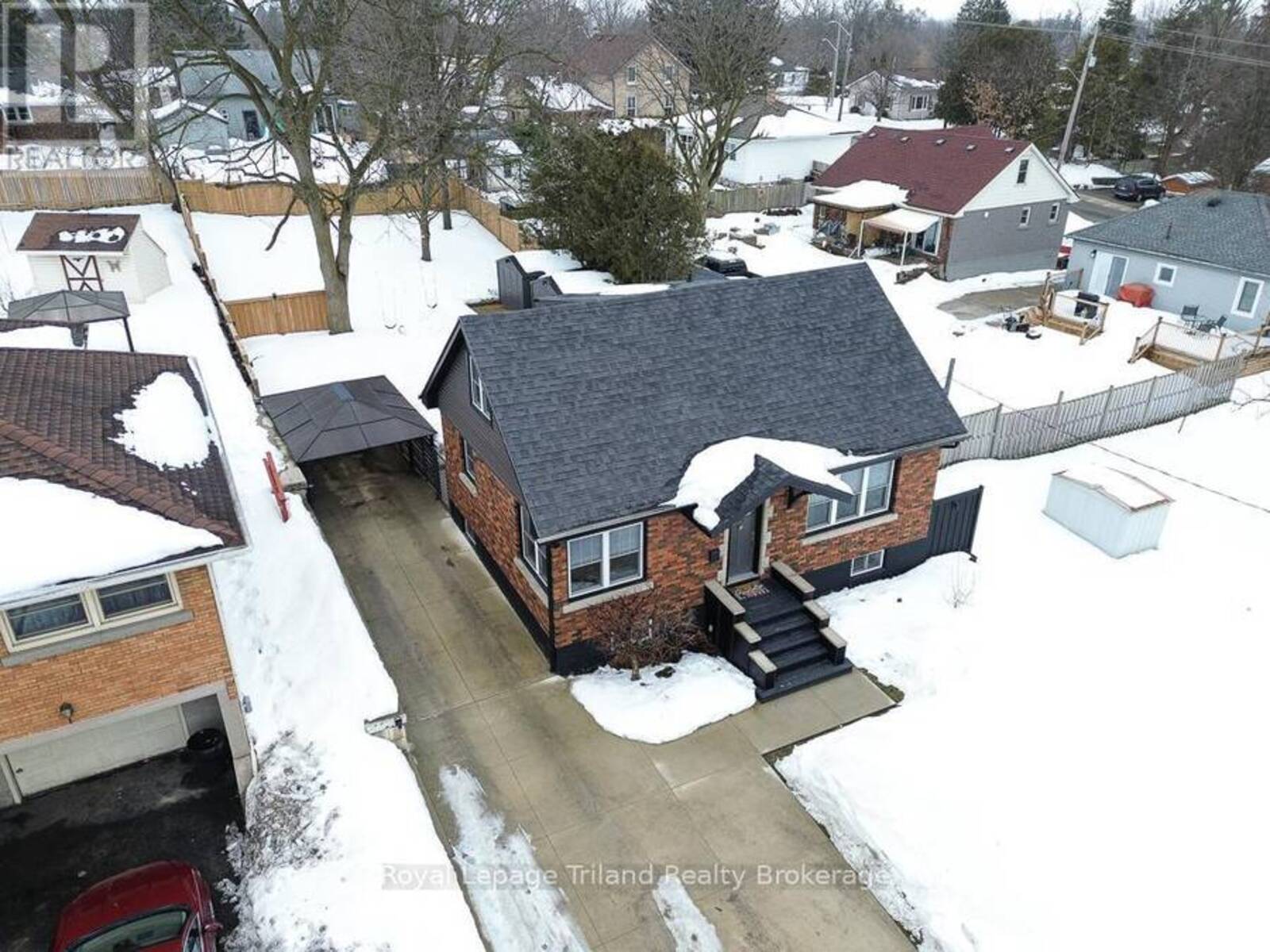 256 BUTLER STREET, Woodstock, Ontario N4S 3B2