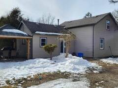 11 CHURCH STREET South-West Oxford Ontario, N0J 1A0