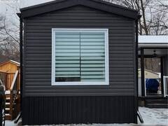 18 - 296 WEST QUARTER TOWN ROAD Brantford Ontario, N0E 1E0