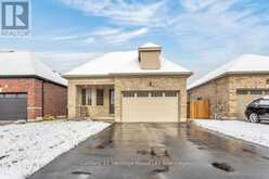 30 SEATON CRESCENT | Tillsonburg Ontario | Slide Image One