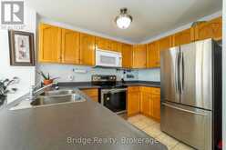 551 ONTARIO STREET | Woodstock Ontario | Slide Image Twelve