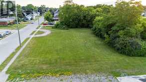877 DUFFERIN STREET | Woodstock Ontario | Slide Image One