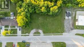 877 DUFFERIN STREET | Woodstock Ontario | Slide Image Two