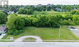 877 DUFFERIN STREET | Woodstock Ontario | Slide Image Three