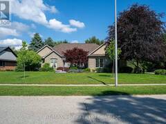 15 OTTERVIEW DRIVE Norwich Ontario, N0J 1R0