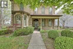 94 ROLPH STREET | Tillsonburg Ontario | Slide Image One