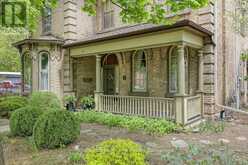94 ROLPH STREET | Tillsonburg Ontario | Slide Image Two