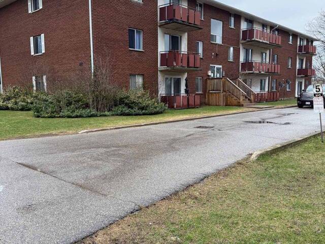 302 - 191 LISGAR AVENUE Tillsonburg Ontario, N4G 3L5 - 2 Bedrooms Condo For Sale