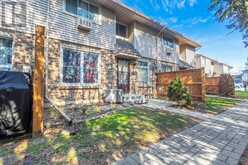 18 - 1 LAMERS COURT | Tillsonburg Ontario | Slide Image Two