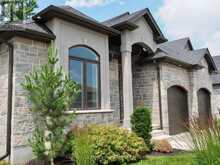 114 BEECH BOULEVARD | Tillsonburg Ontario | Slide Image Two