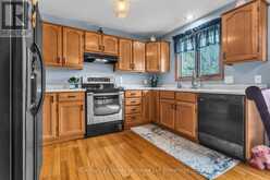 15 GIBSON DRIVE | Tillsonburg Ontario | Slide Image Fourteen