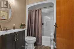 15 GIBSON DRIVE | Tillsonburg Ontario | Slide Image Seventeen