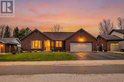 15 GIBSON DRIVE | Tillsonburg Ontario | Slide Image Two