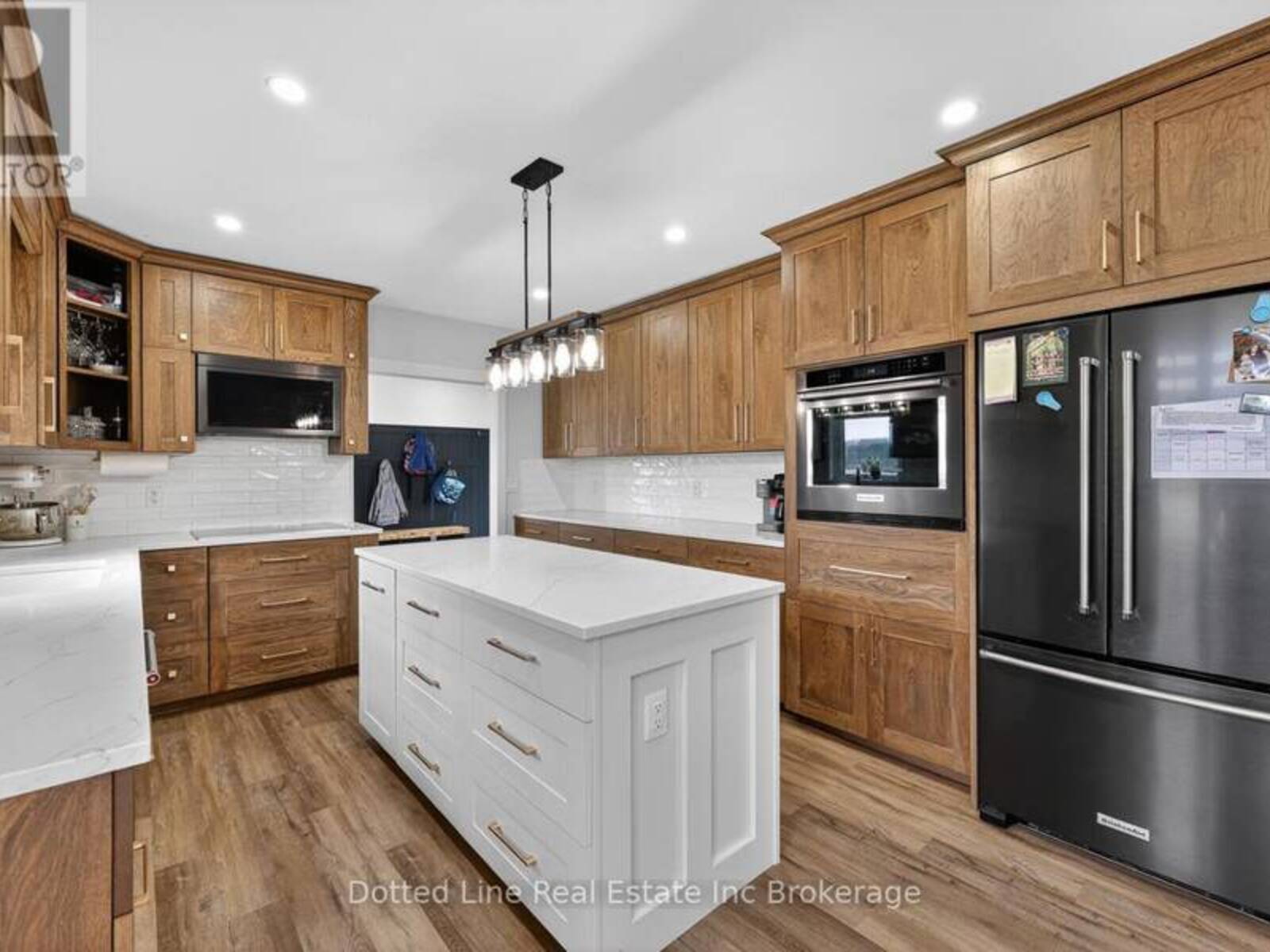 573 NORFOLK COUNTY RD 28 ROAD W, Langton, Ontario N0E 1G0