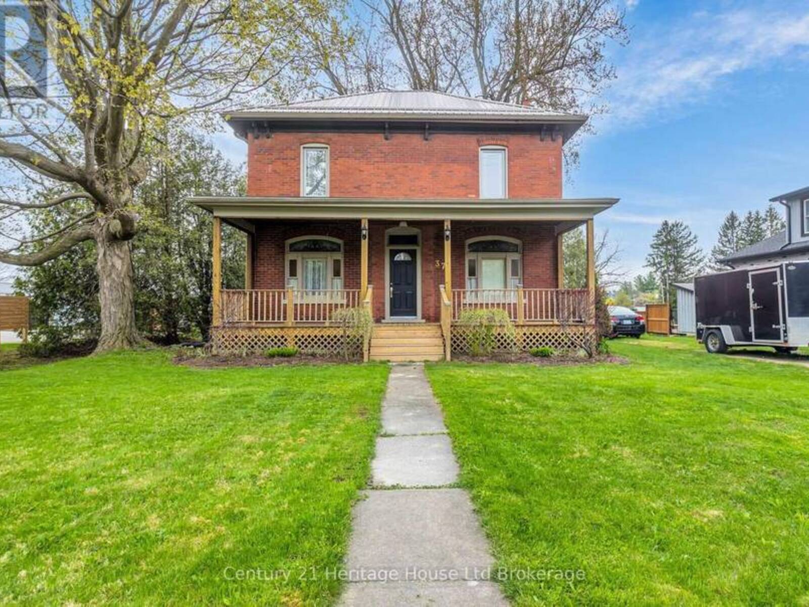 37 CHURCH STREET E, Norwich, Ontario N0J 1P0