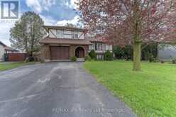 2 CRANBERRY ROAD | Tillsonburg Ontario | Slide Image Two