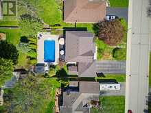 10 WOODSIDE DRIVE | Tillsonburg Ontario | Slide Image Three