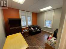 48 PERRY STREET | Woodstock Ontario | Slide Image Eight
