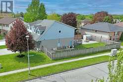 169 DIEFENBAKER DRIVE | Woodstock Ontario | Slide Image Three