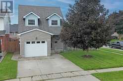 169 DIEFENBAKER DRIVE | Woodstock Ontario | Slide Image Three