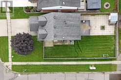 169 DIEFENBAKER DRIVE | Woodstock Ontario | Slide Image Four