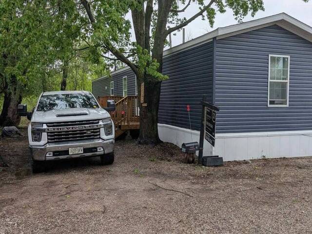 237 - 99 FOURTH CONCESSION ROAD Brant Ontario, N0E 1E0 - 3 Bedrooms Home For Sale