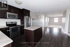 72 - 3320 MEADOWGATE BOULEVARD | London Ontario | Slide Image Seven