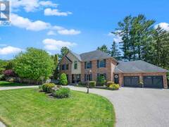 29 WOODSIDE DRIVE Tillsonburg Ontario, N4G 5P9