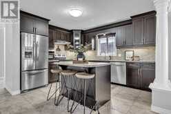 712 BLACKACRES BOULEVARD | London Ontario | Slide Image Four