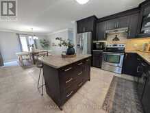 712 BLACKACRES BOULEVARD | London Ontario | Slide Image Seven