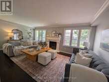 712 BLACKACRES BOULEVARD | London Ontario | Slide Image Nine