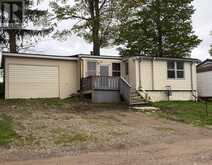 5 HILLCREST - 596101 OXFORD 59 HIGHWAY | Woodstock Ontario | Slide Image Four