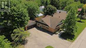16 DELEVAN CRESCENT | Tillsonburg Ontario | Slide Image One