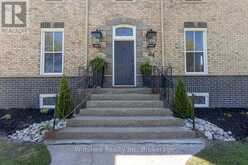 64 SOUTH STREET W | Aylmer Ontario | Slide Image Five